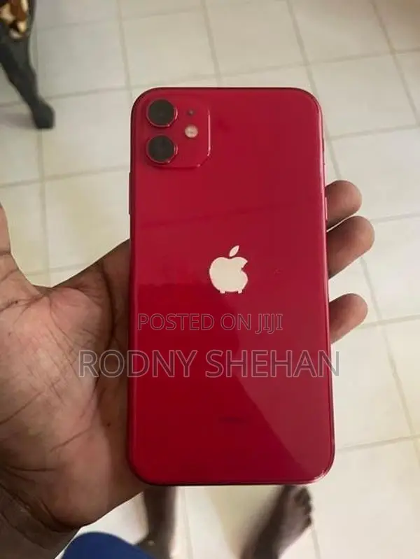 Apple iPhone 11 (Used)