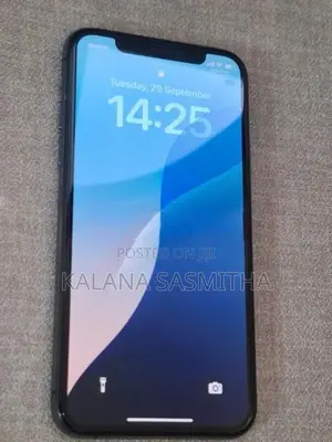 Apple iPhone XS (Used)