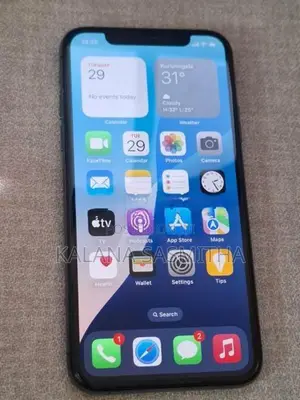 Apple iPhone XS (Used)