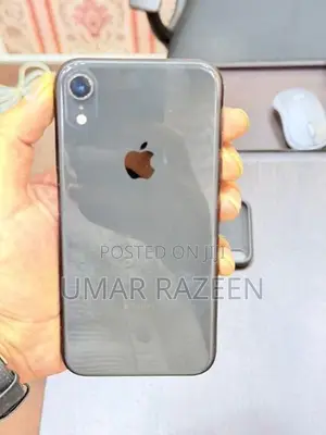 Apple iPhone XR (Used)