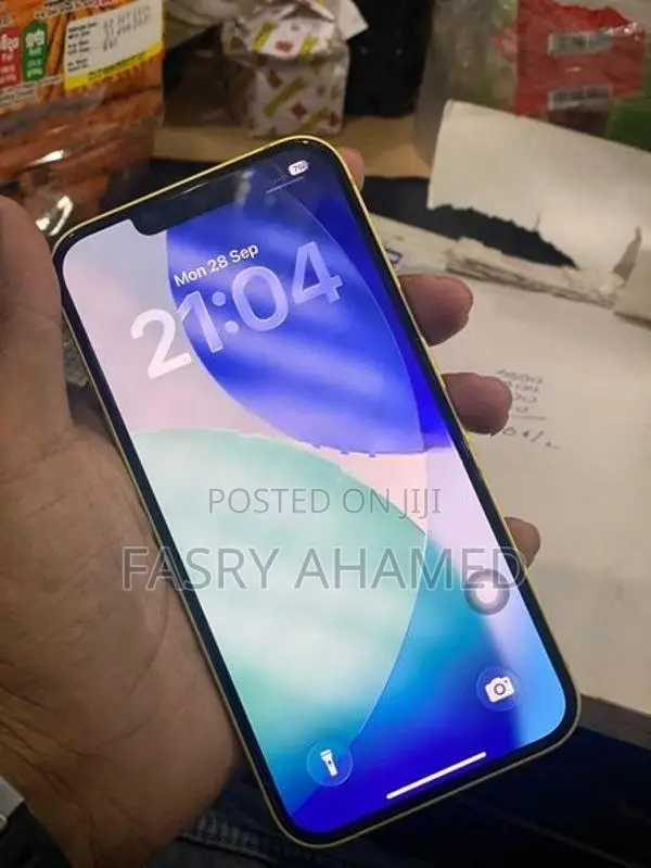 Apple iPhone 14 (Used)