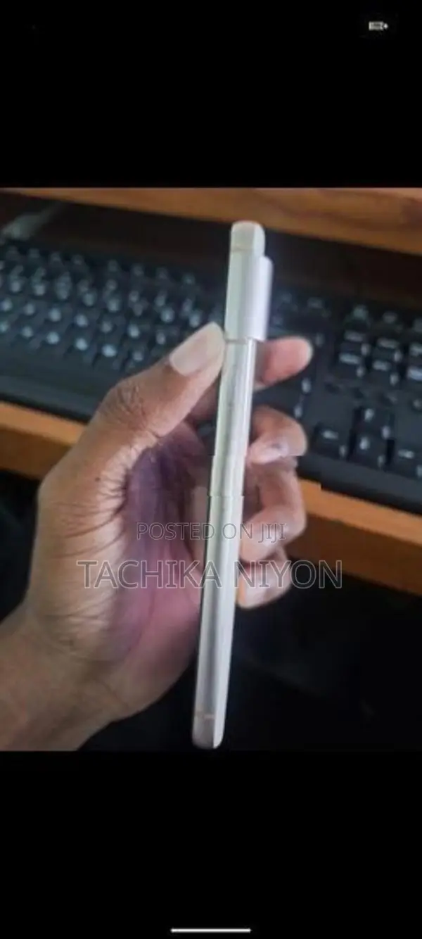 Google Pixel 8 (Used)