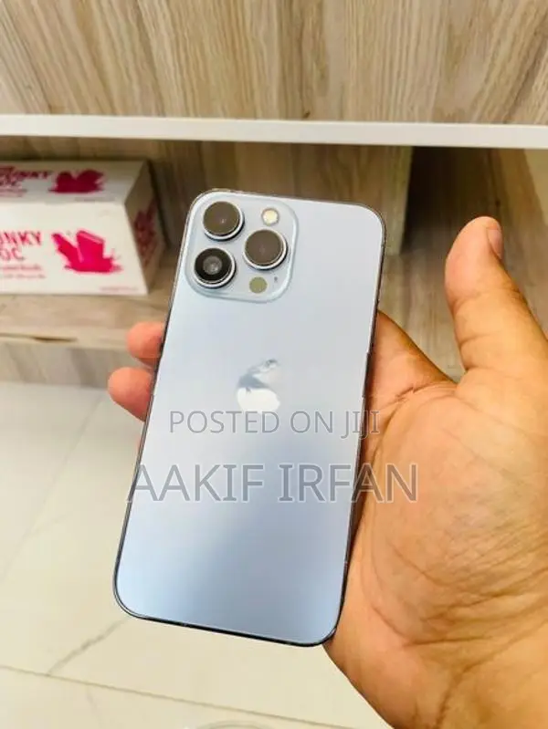 Apple iPhone 13 Pro (Used)