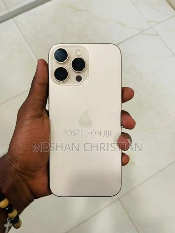 Apple iPhone 16 Pro Max (Used)