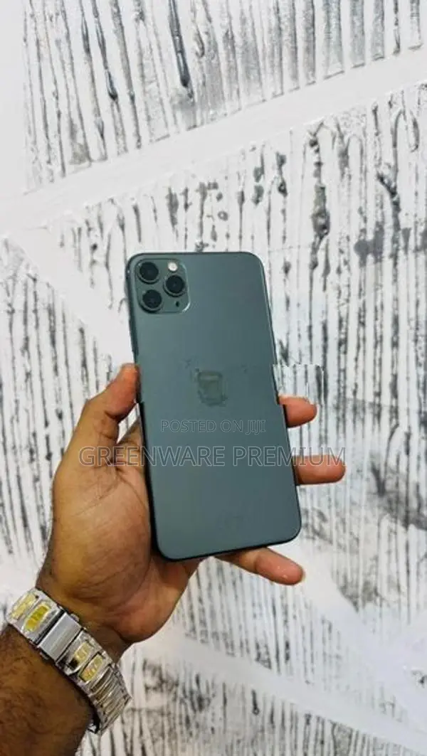 Apple iPhone 11 Pro Max 256GB (Used)