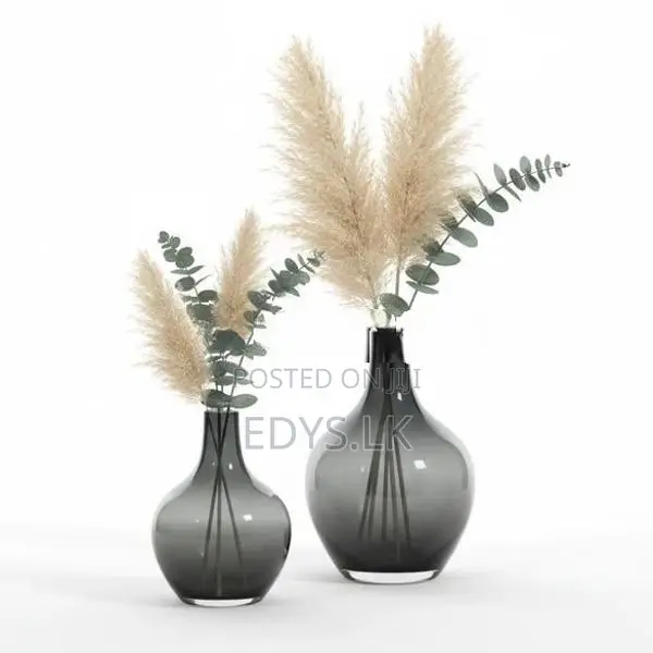 Simple Black Glass Vase