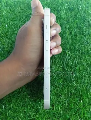 Apple iPhone 14 (Used)