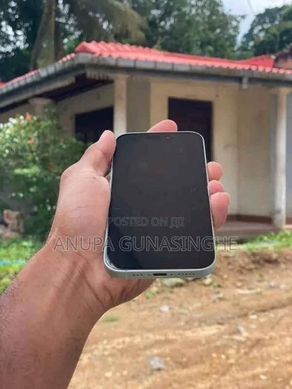 Apple iPhone 15 Zp/A (Used)