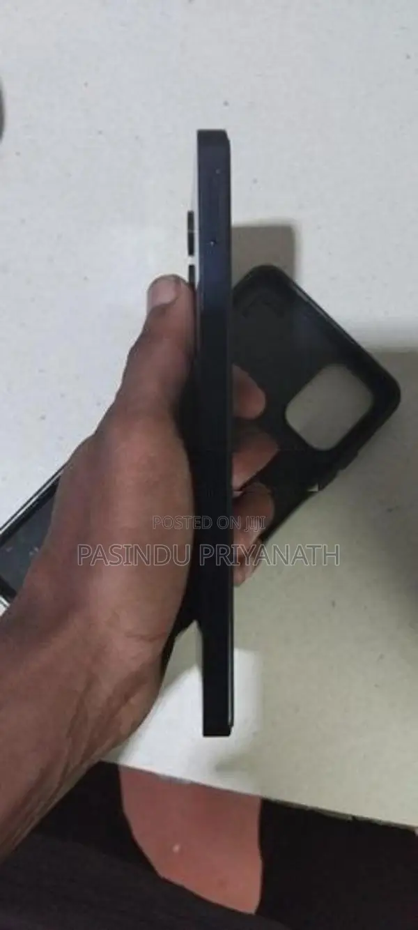 Samsung Galaxy A06 (Used)