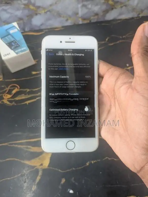 Apple iPhone 8 (Used)
