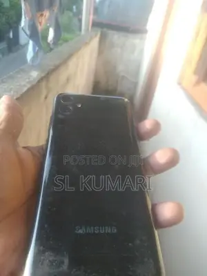 Samsung Galaxy A04e (Used)