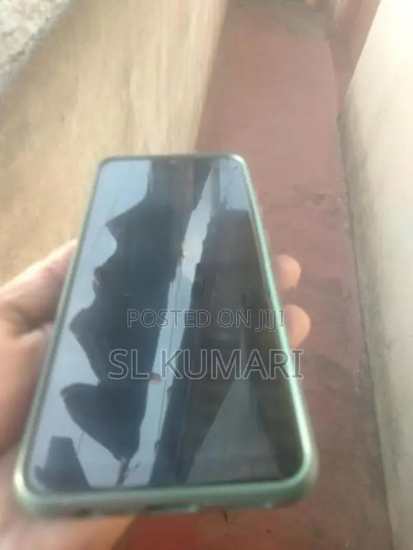 Samsung Galaxy A04e (Used)
