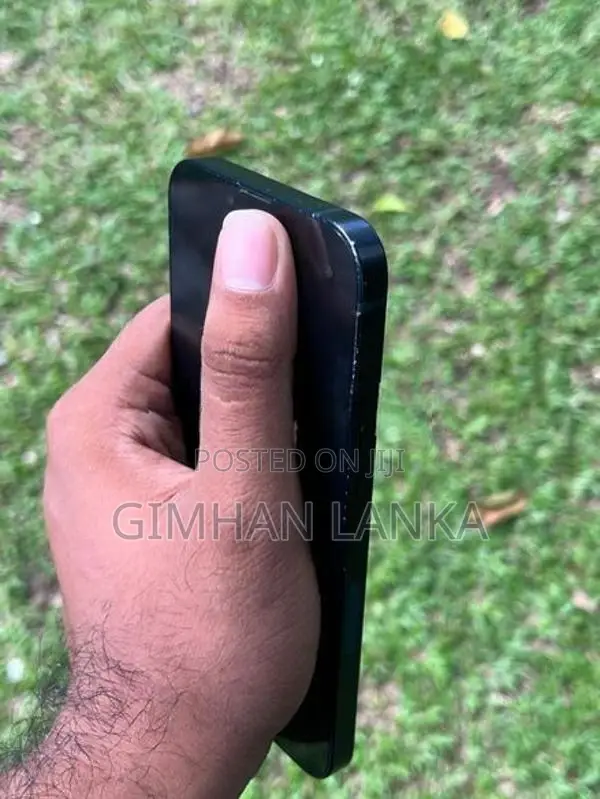 Apple iPhone 13 (Used)