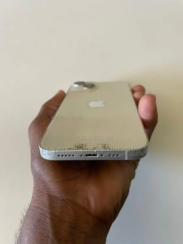 Apple iPhone 14 (Used)