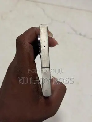 Samsung Galaxy S24 Ultra (Used)