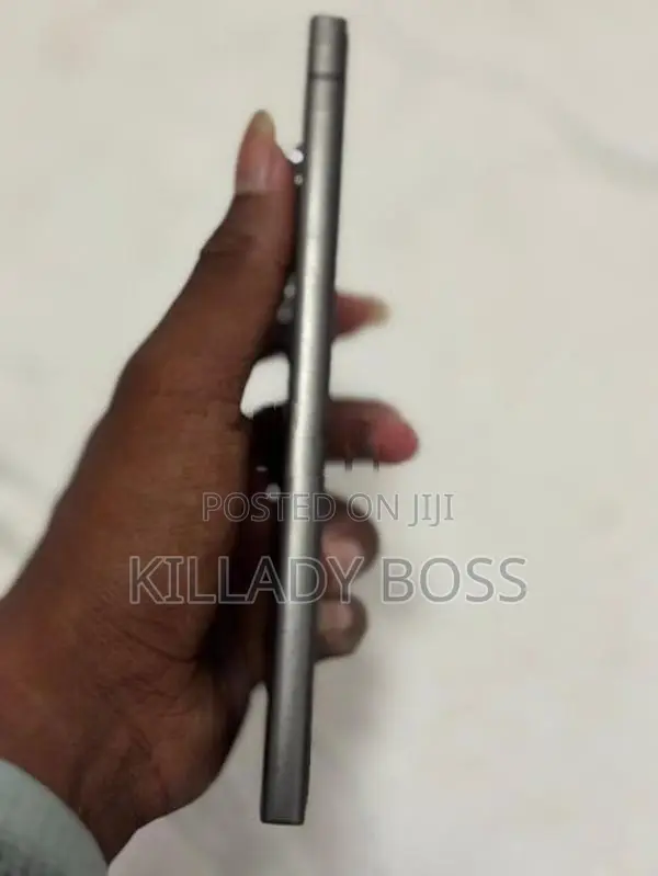 Samsung Galaxy S24 Ultra (Used)