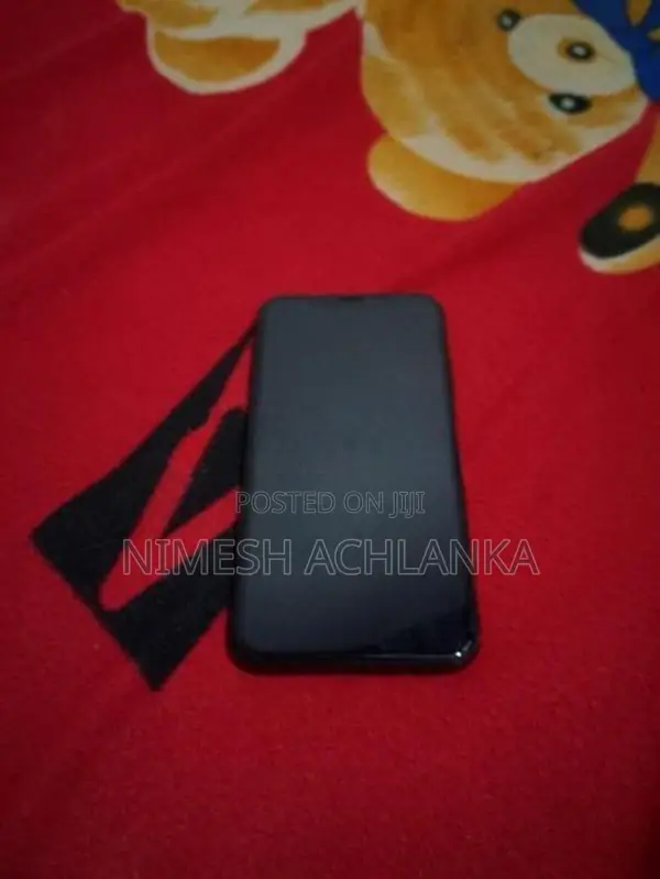 Apple iPhone X (Used)