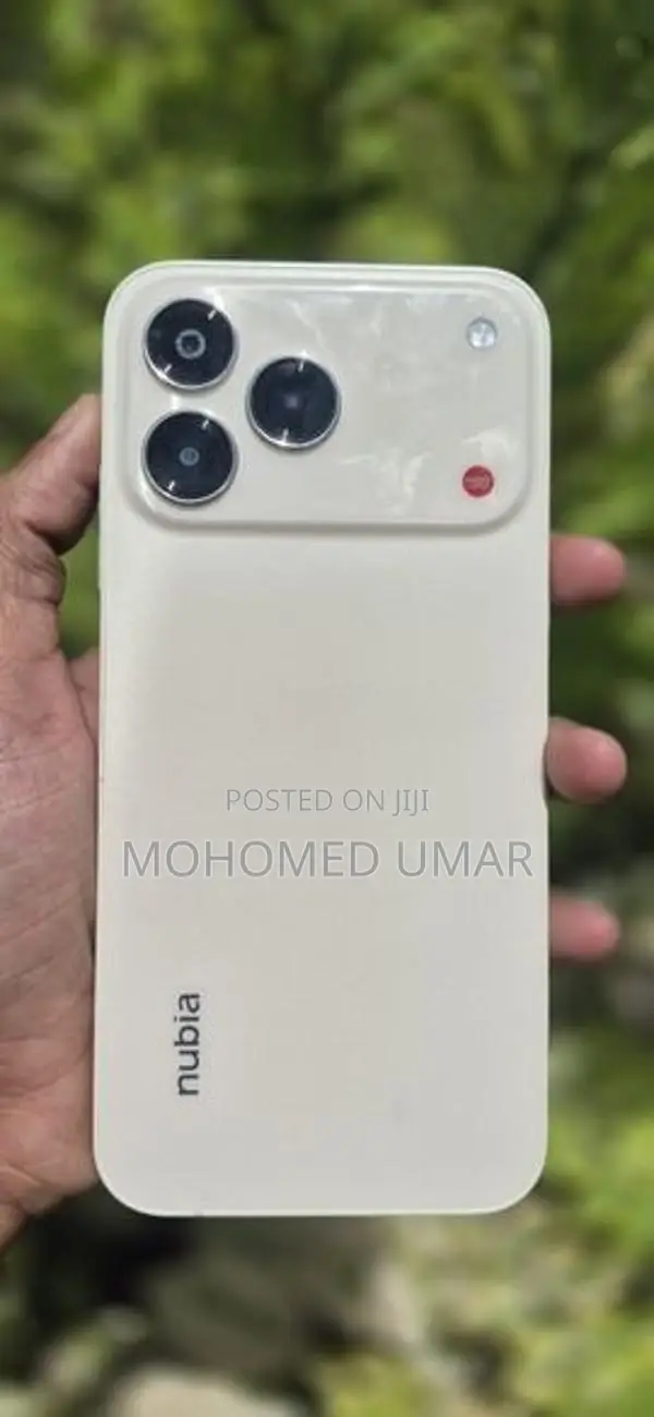 ZTE nubia v80 Design (Used)