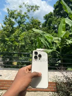 Apple iPhone 14 Pro (Used)