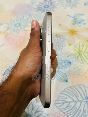 Apple iPhone 15 Pro (Used)