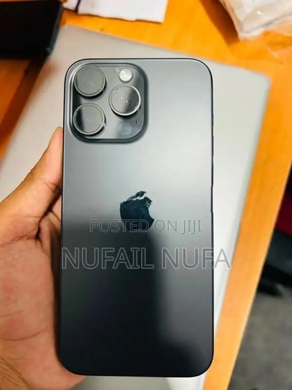 Apple iPhone 15 Pro Max (Used)