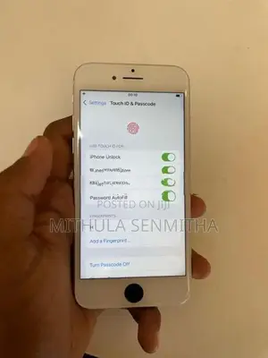 Apple iPhone SE 2 (Used)