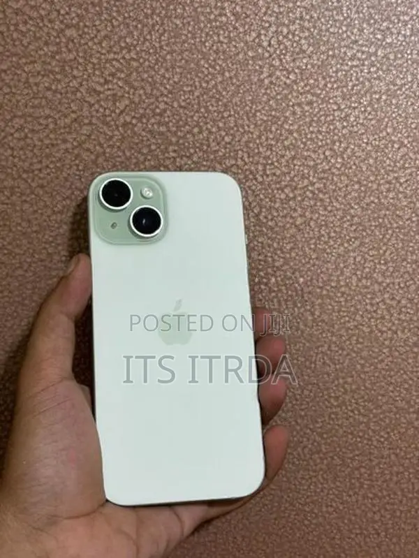 Apple iPhone 15 (Used)