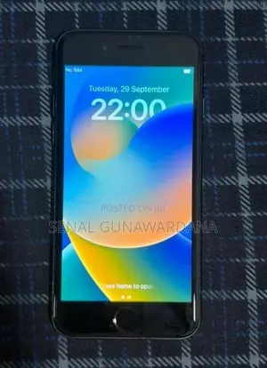Apple iPhone 8 (Used)