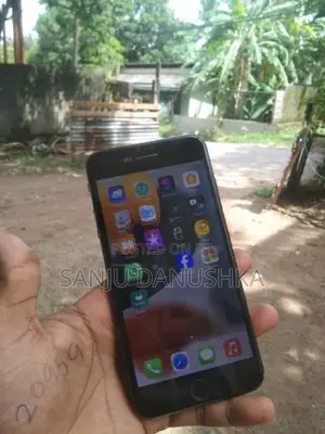 Apple iPhone 7 Plus (Used)