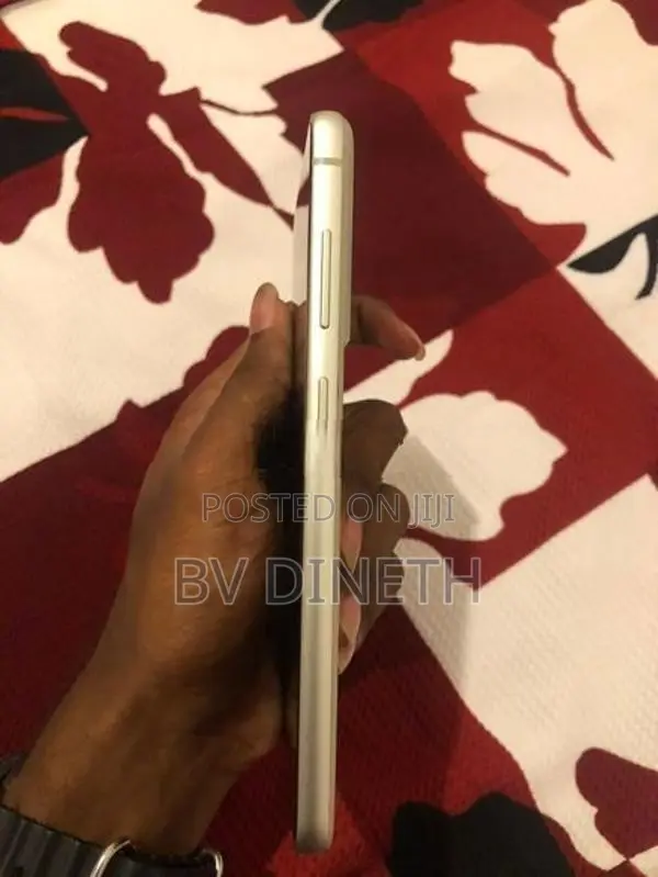 Samsung Galaxy S21 FE (Used)