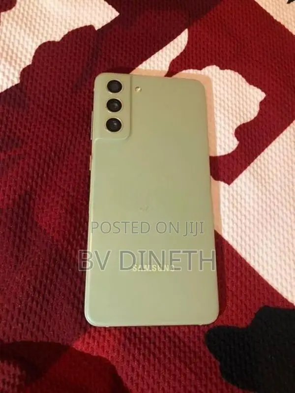 Samsung Galaxy S21 FE (Used)