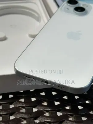 Apple iPhone 15 (Used)