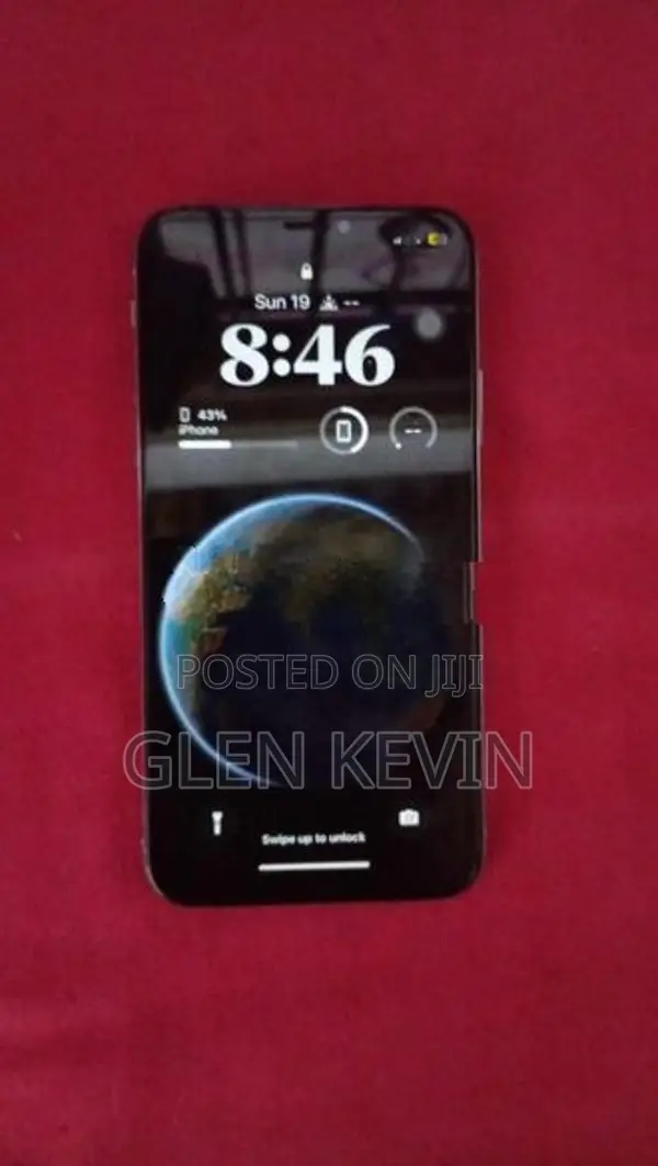 Apple iPhone X (Used)