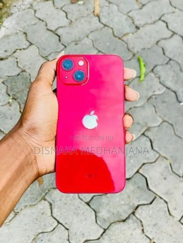 Apple iPhone 13 (Used)