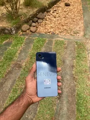 Samsung Galaxy A06 (Used)