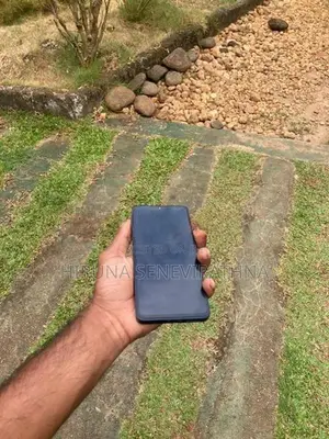 Samsung Galaxy A06 (Used)