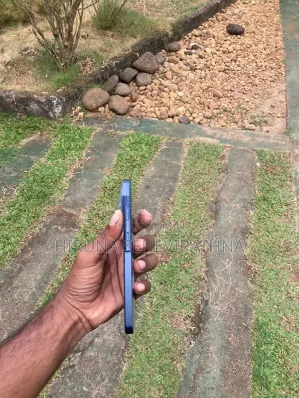 Samsung Galaxy A06 (Used)
