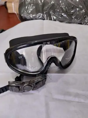 Swimming Goggles ---- Japan