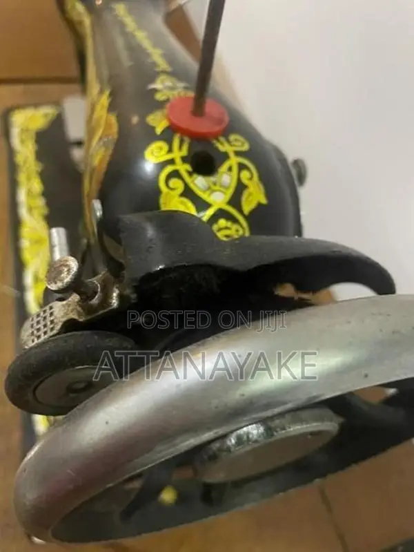 Singer Sewing Machine / මහණ මැෂිම