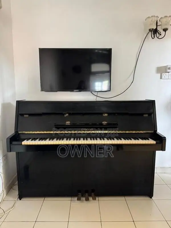 Yamaha Cottage Piano