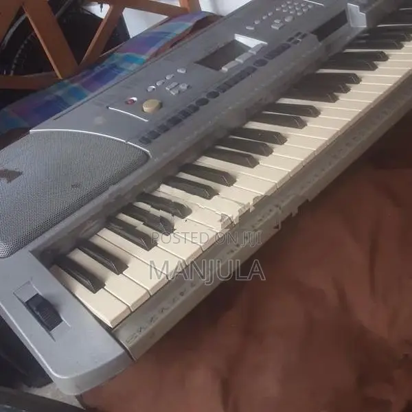 Yamaha Psr 450...