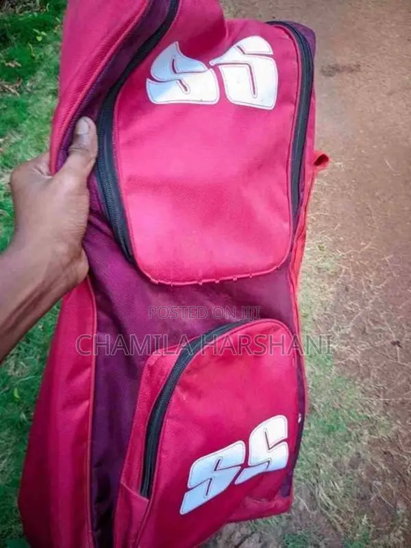 Full Cricket Set