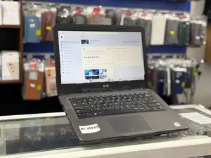 Dell i3 7th Gen Laptop