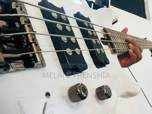 Trbx 304 Yamaha Bass Guitar
