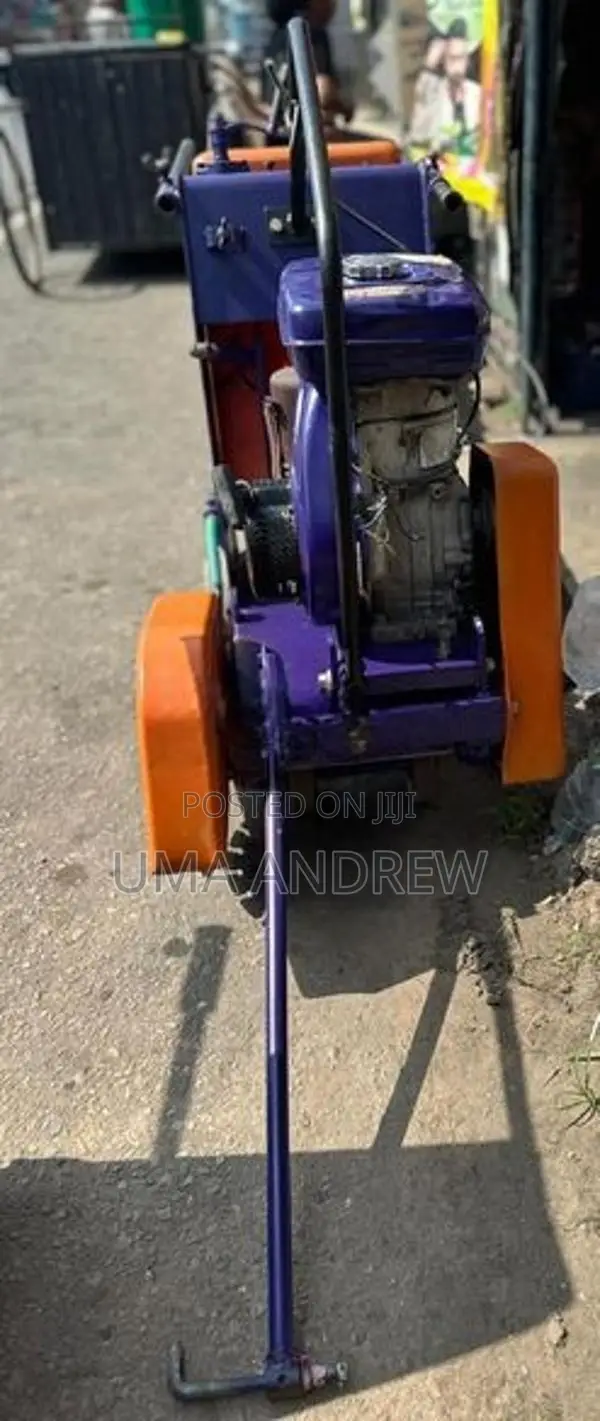 Mikasa Concrete Cutter