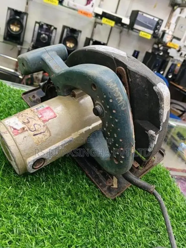 Men Circular Saw Machine