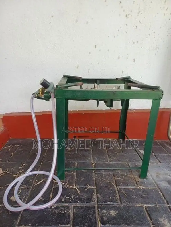 Gas Stove with Regulator