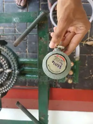 Gas Stove with Regulator