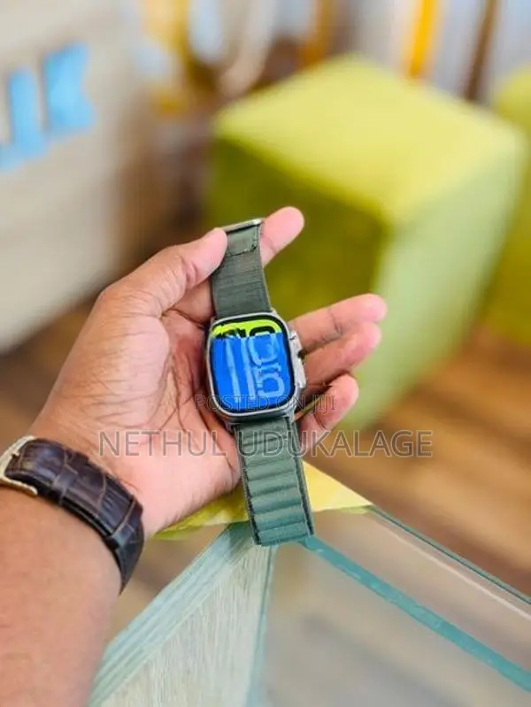 Apple iWatch Ultra 1