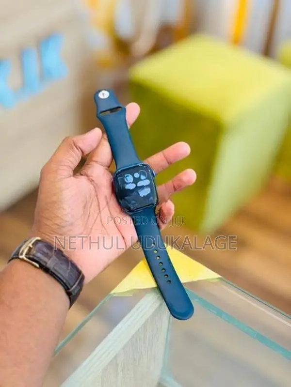 Apple iWatch Series 7 45MM GPS / LTE